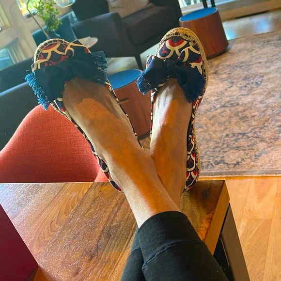 New Valentino Garavani Espadrille Flats - Picture 12 of 12